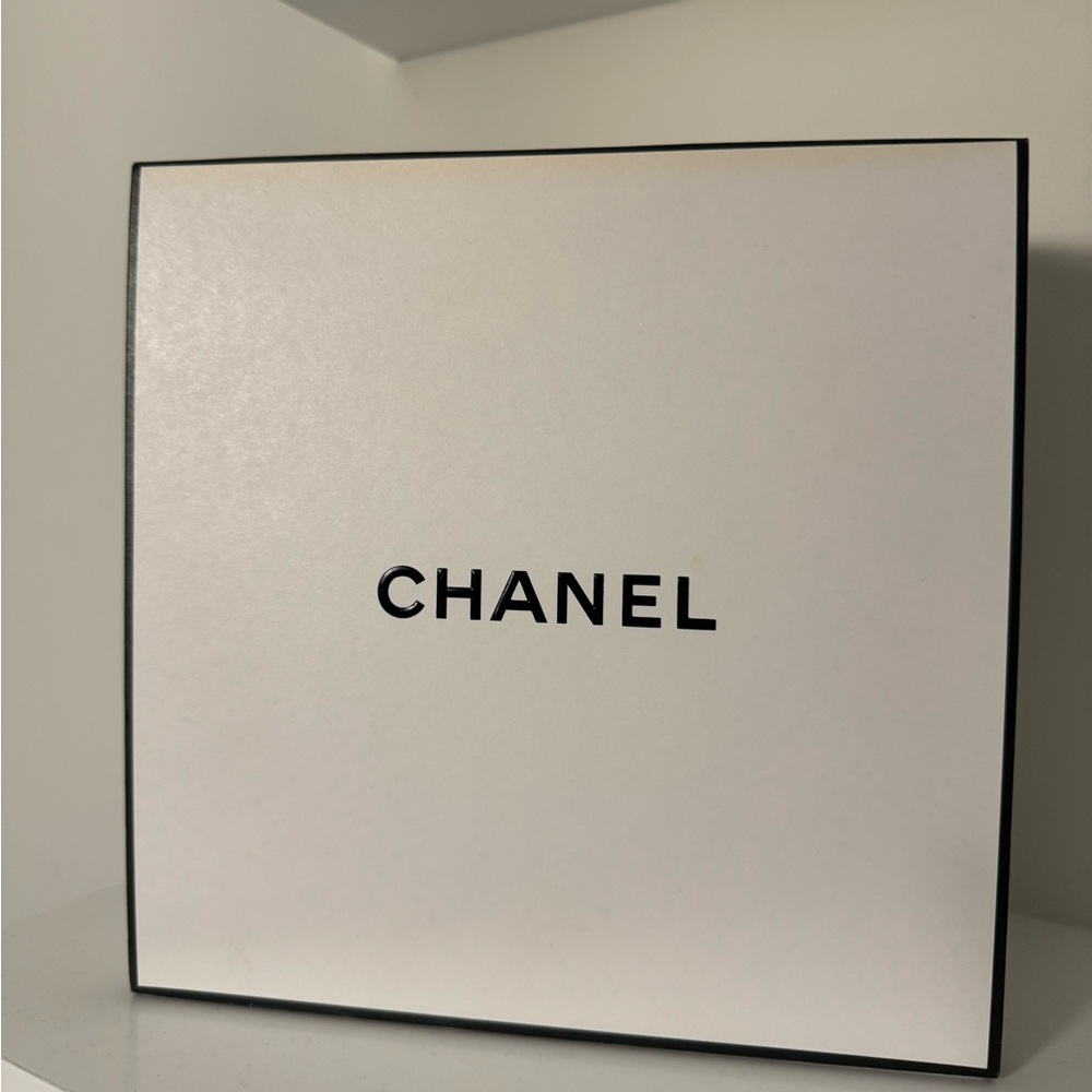 White Chanel Fragrance box & bag